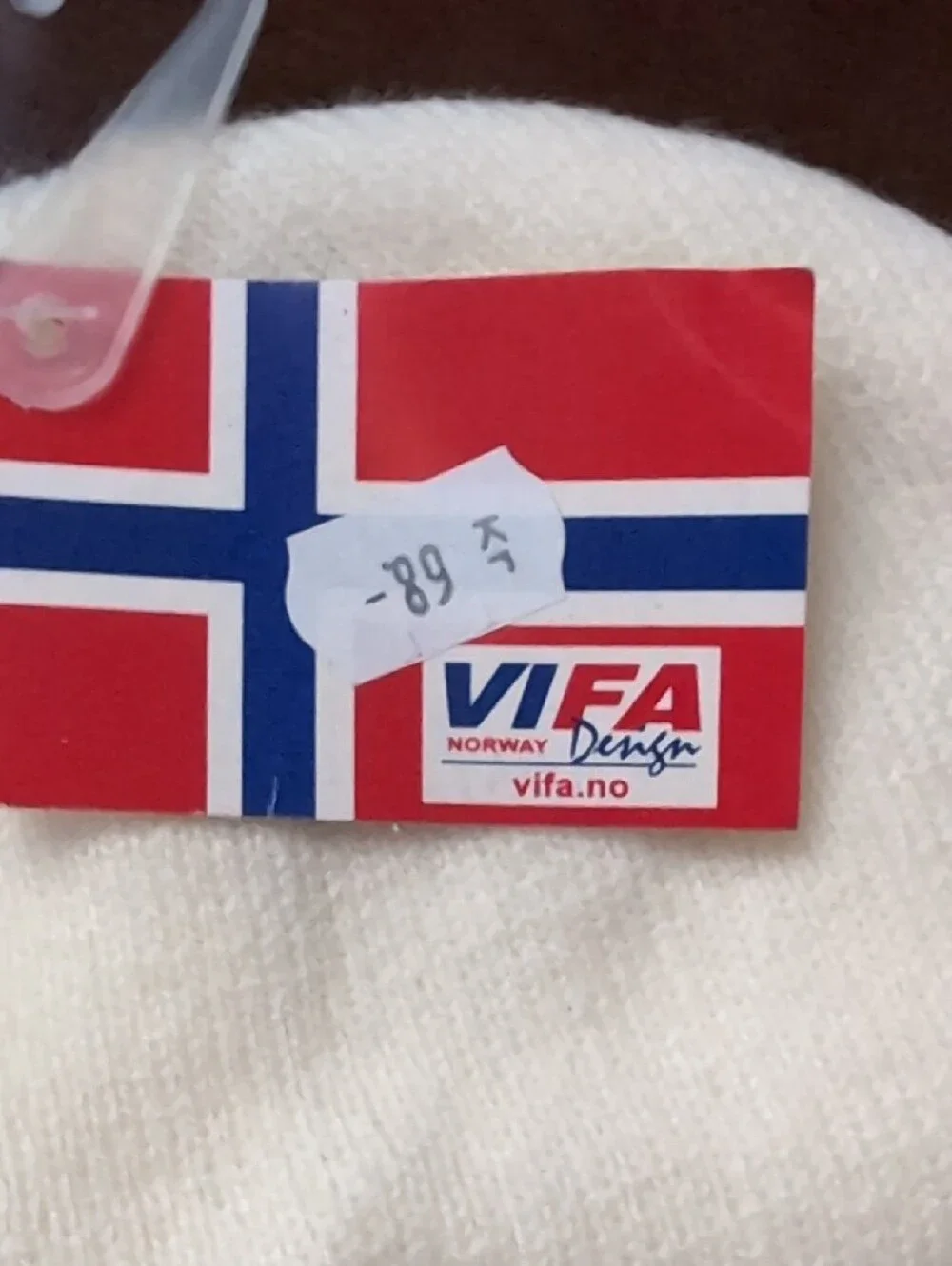 Norway Flag Embroidered Knit Beanie - Cream